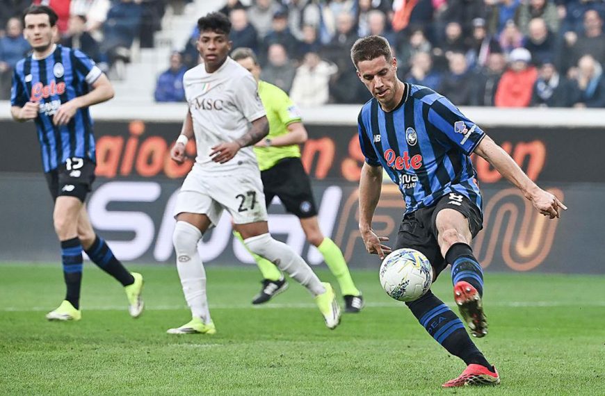 Atalanta Napoli 2-1 al Gewiss Stadium il 22 febbraio 2026, esultanza nerazzurra dopo il gol decisivo contro gli azzurri
