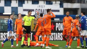 Azione di gioco durante Como-Fiorentina 1-2 del 14 febbraio in Serie A