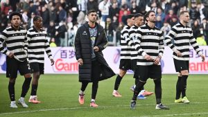Juventus sconfitta 0-2 dal Como allo Stadium: terzo ko di fila e attacco incapace di segnare