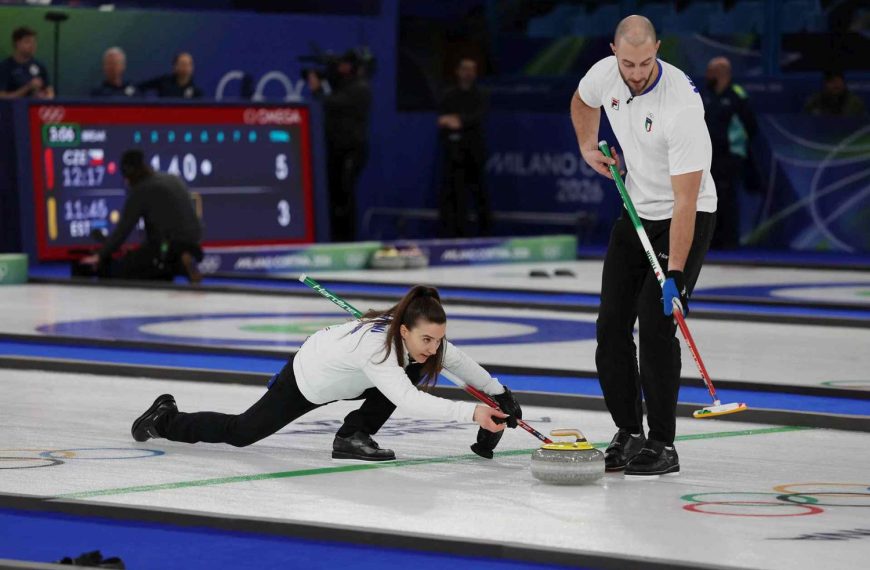 Stefania Constantini e Amos Mosaner vincono il bronzo nel curling doppio misto alle Olimpiadi Milano-Cortina 2026